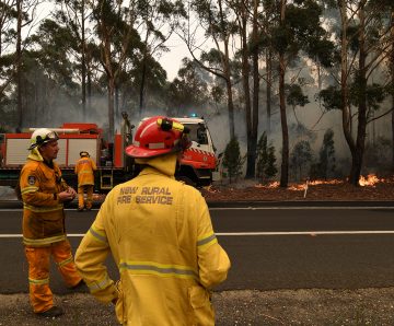 Premier's bushfire inquiry must consider impact of budget cuts - 30 Jan 2020