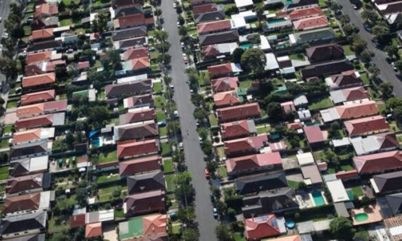PSA supports members training for Certificate IV in Social Housing