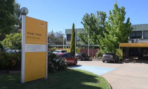 TAFE NSW: Figures Reveal Staff Losses