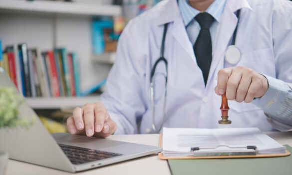 Ahpra CEO makes first offer